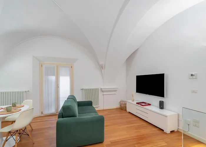 Modern Flat - Borgonuovo 23